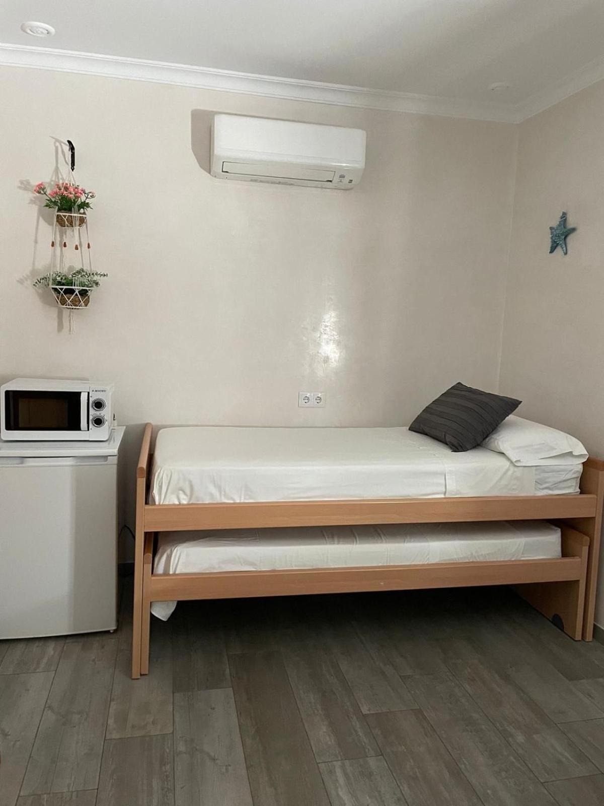 Hostal La Tarayuela Μπαρβάτε Εξωτερικό φωτογραφία