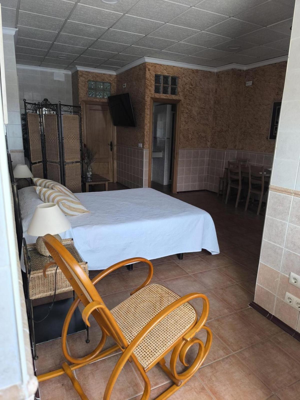 Hostal La Tarayuela Μπαρβάτε Εξωτερικό φωτογραφία